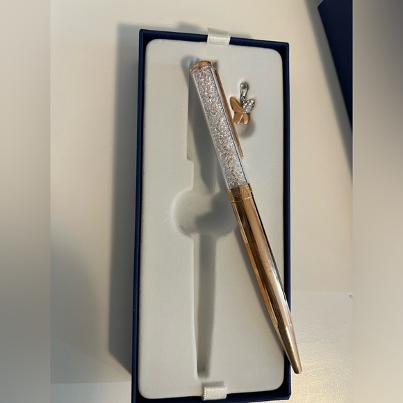 Swarovski Crystalline Celebration Pen (Limited Edition) - Picture 2 of 3